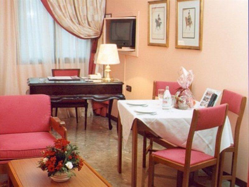 Foxa 25 Hotel Madrid Kültér fotó